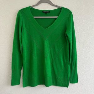 Banana Republic Factory bright green v-neck lightweight sweater